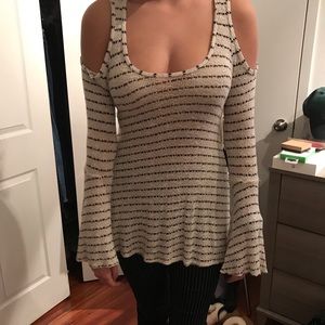 Open Sleeve Top